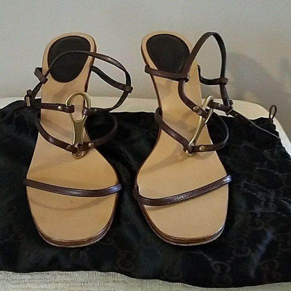 gucci vintage sandals